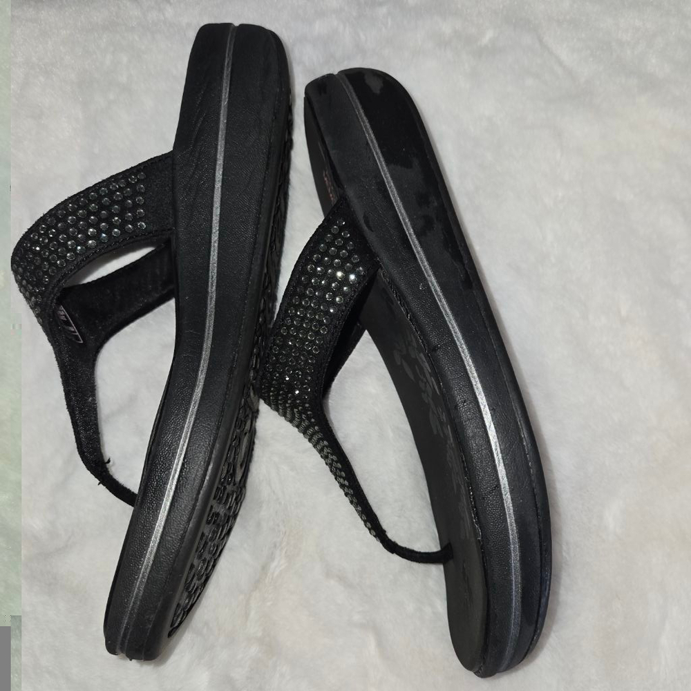 Women's Sketchers Memory Foam Relaxed Fit Rhinestone Embellished Sandals Size 7 - Picture 4 of 8